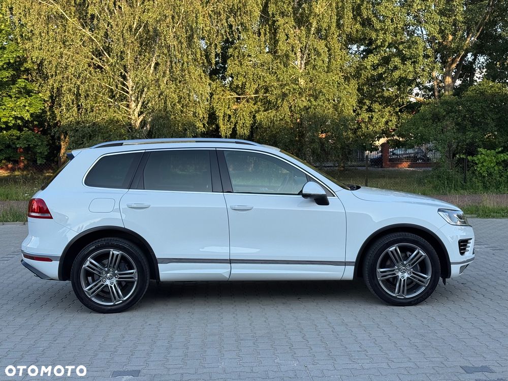 Volkswagen Touareg 3.0 V6 TDI BMT Perfectline R-Style - 8