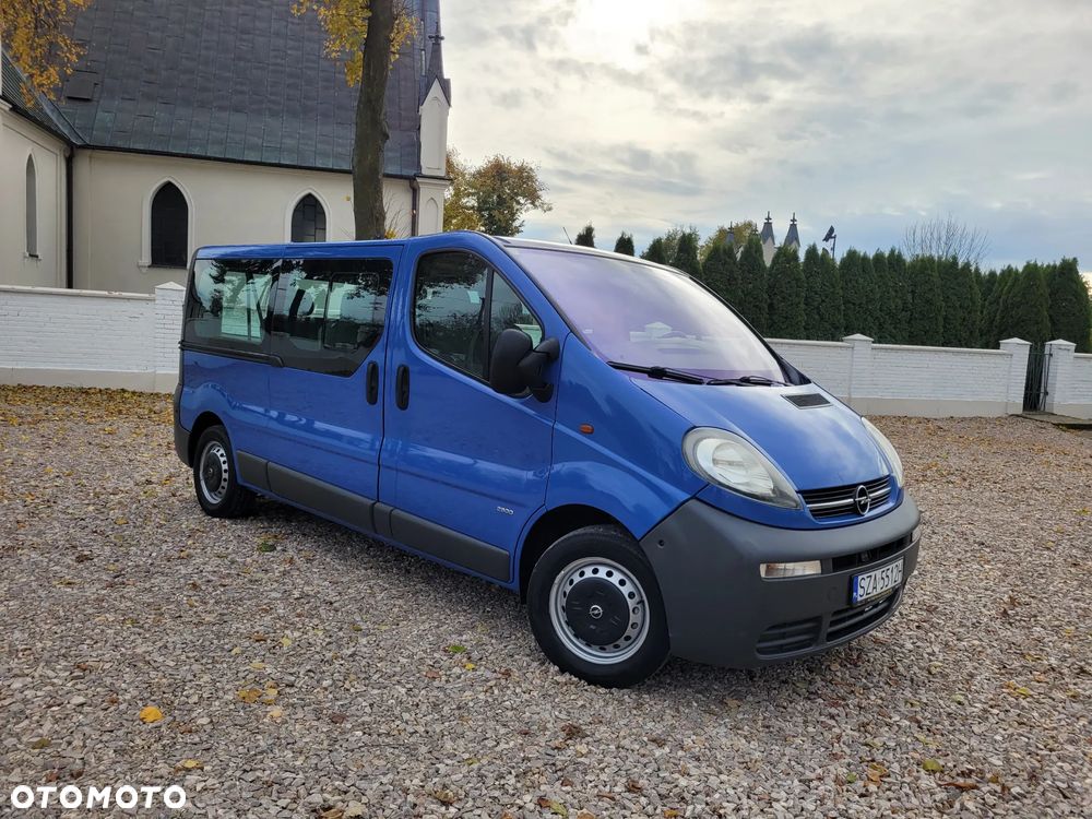 Opel Vivaro - 32