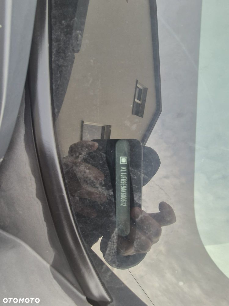 Chevrolet Cruze 1.6 Base - 8