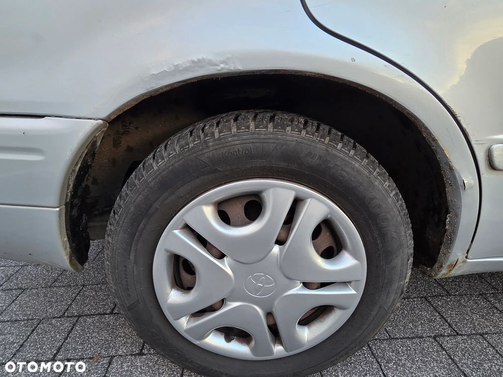 Toyota Corolla 1.4 - 17