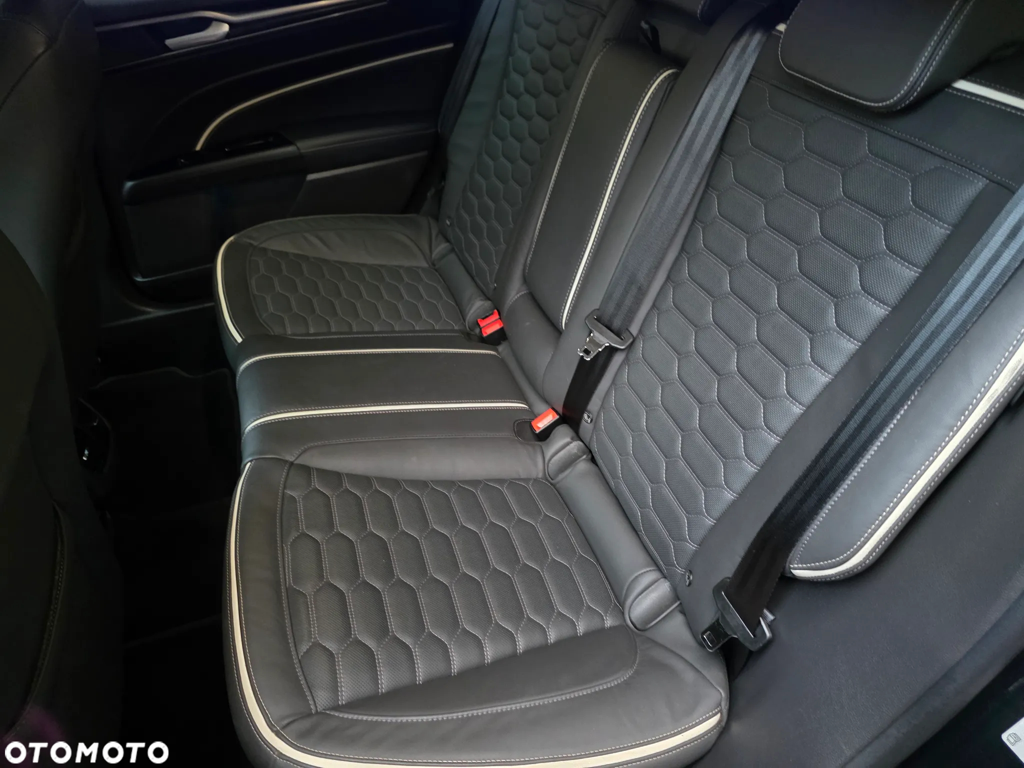Ford Mondeo 2.0 EcoBlue VIGNALE - 16