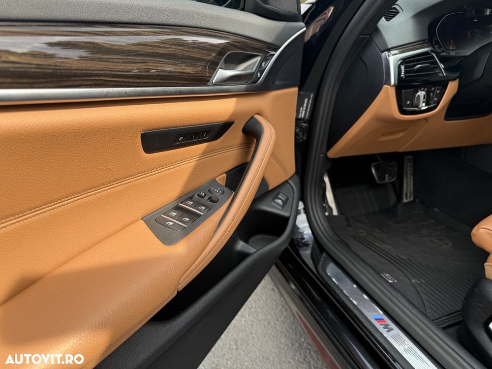 BMW Seria 5 540i xDrive Aut. M Sport Edition - 12