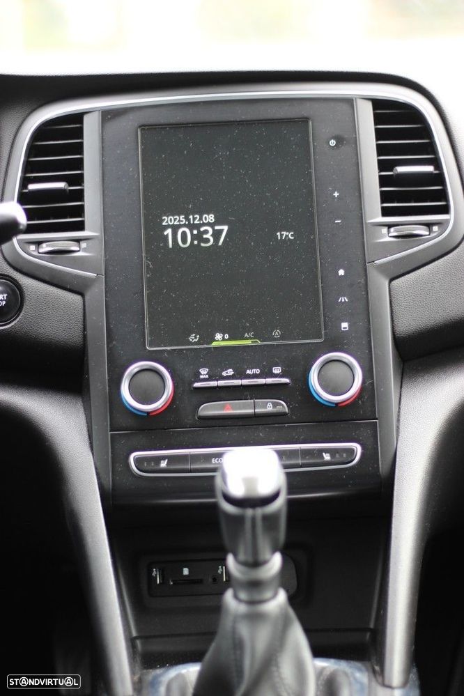 Renault Mégane ENERGY dCi 110 INTENS - 12