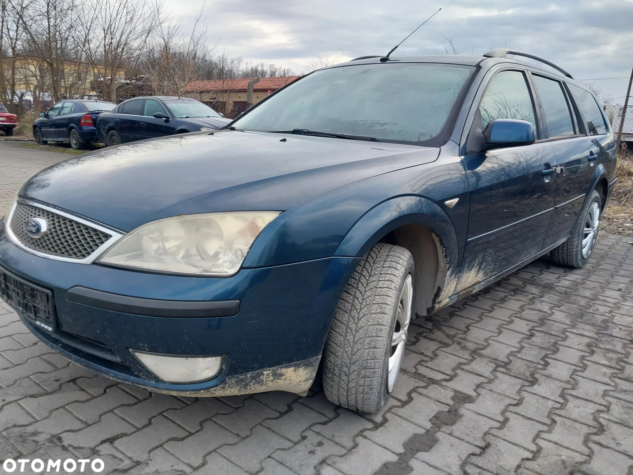 Ford Mondeo Mk3 Lift silnik 2.0 TDCI 125KM skrzynia biegów 6 biegowa zderzak maska klapa drzwi błotnik kod lakieru O3 OCTANE BLUE sanki przód wtryski pompa głowica radio Blaupunkt szyba fotel lampa felgi alternator turbina NA CZĘŚCI Wszystkie Części - 4