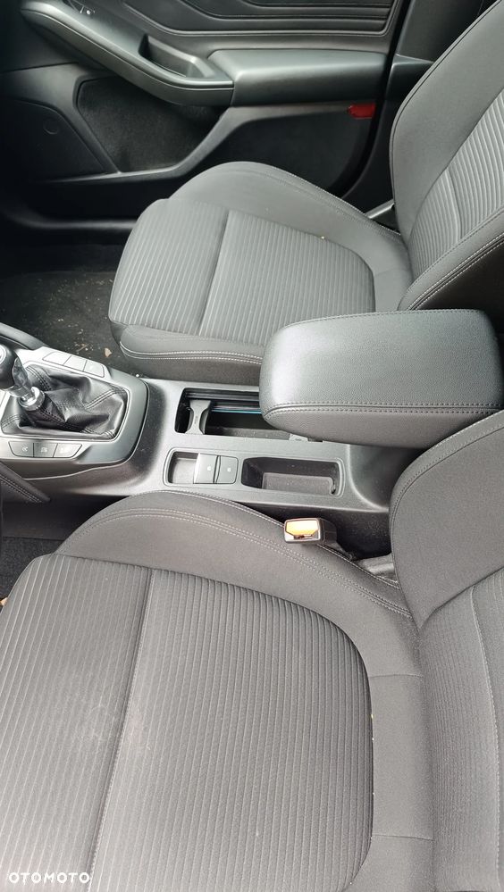 Ford Focus - 4