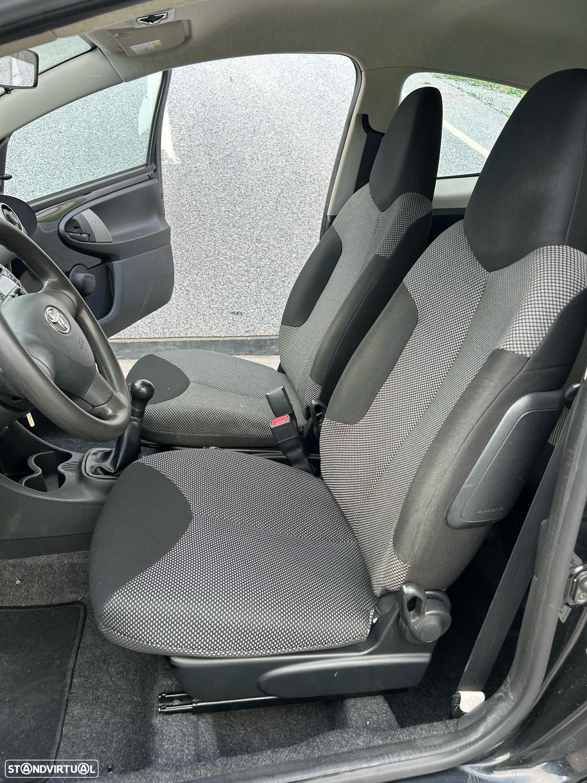 Toyota Aygo 1.0 Power Pack+VSC - 9