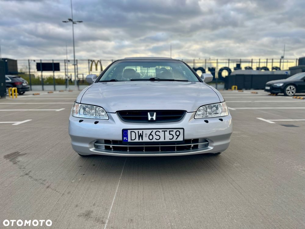 Honda Accord 2.0 ES - 2