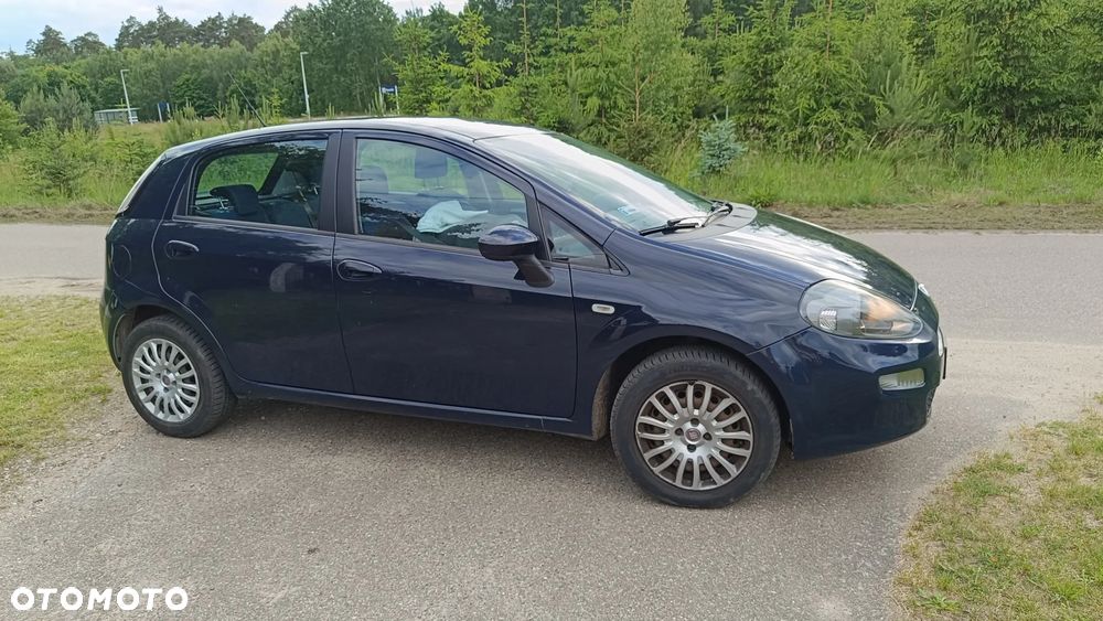 Fiat Punto 1.4 Easy S&S - 3