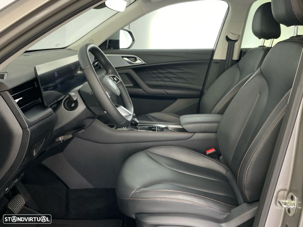 MG HS 1.5 Plug-in Hybrid Luxury - 11