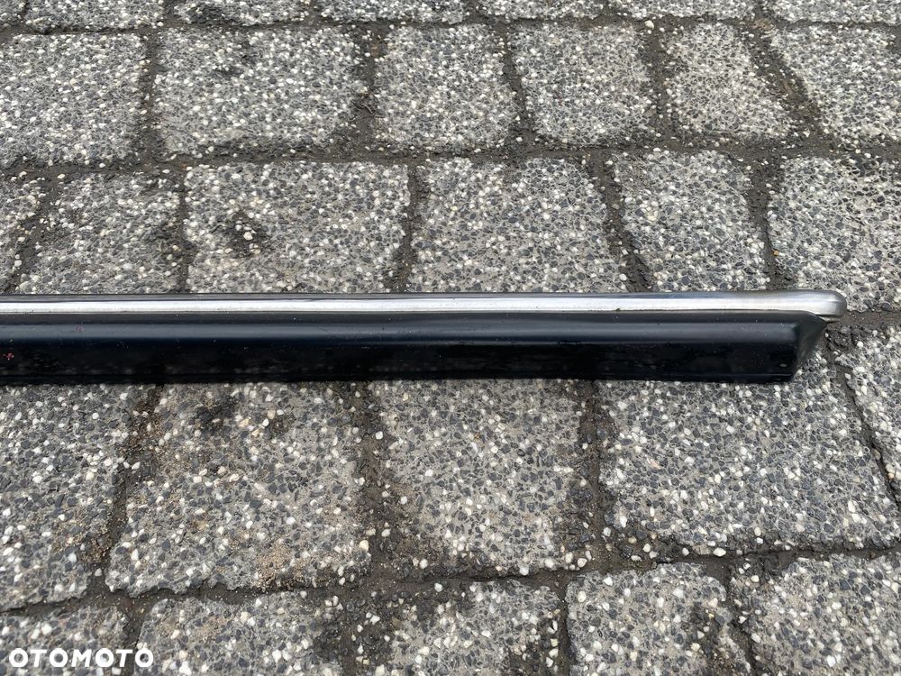 CHROMOWE LISTWY BOCZNE LEWE PRAWE MERCEDES SL SLC R107 W107 C107 - 4