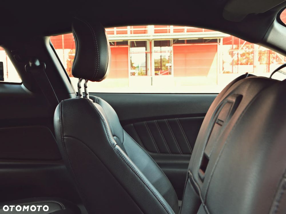 Ford Mustang 2.3 EcoBoost - 18