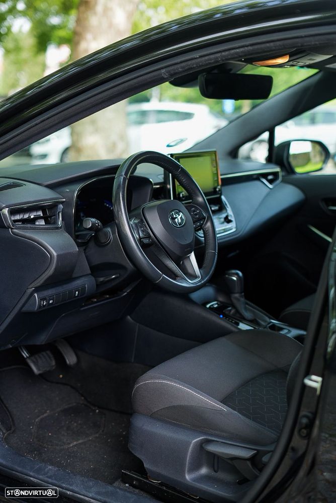 Toyota Corolla 1.8 Hybrid Comfort Plus - 4