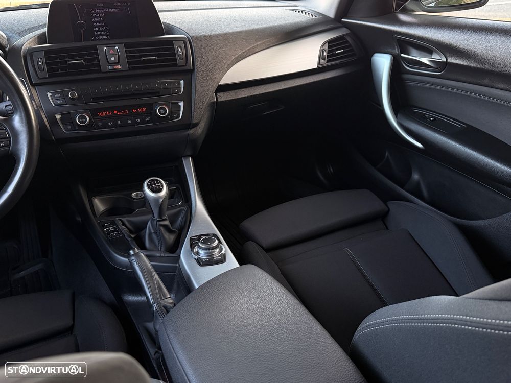 BMW 116 i Sport Line - 29
