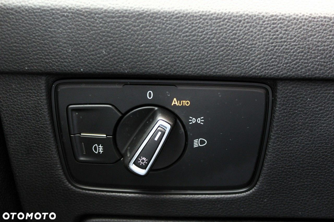 Volkswagen Passat 1.5 TSI EVO Essence - 27