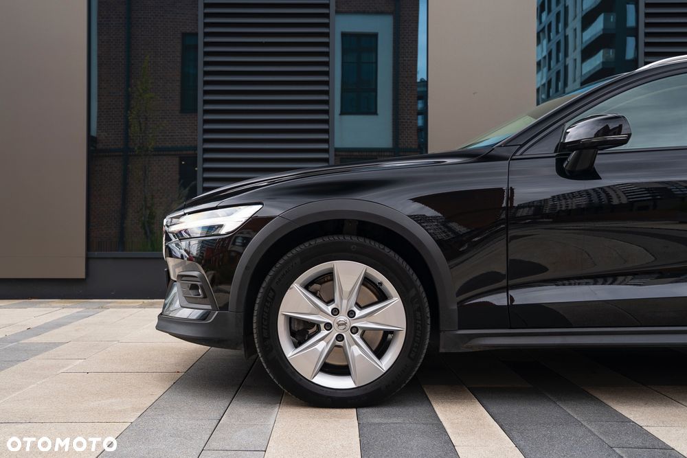 Volvo V60 Cross Country D4 AWD - 10