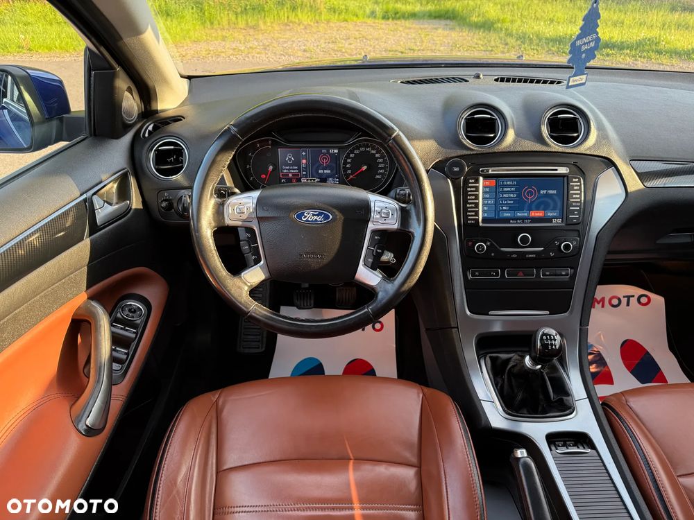 Ford Mondeo - 15