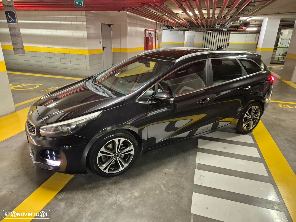 Kia Ceed SW 1.6 CRDi GT Line - 3