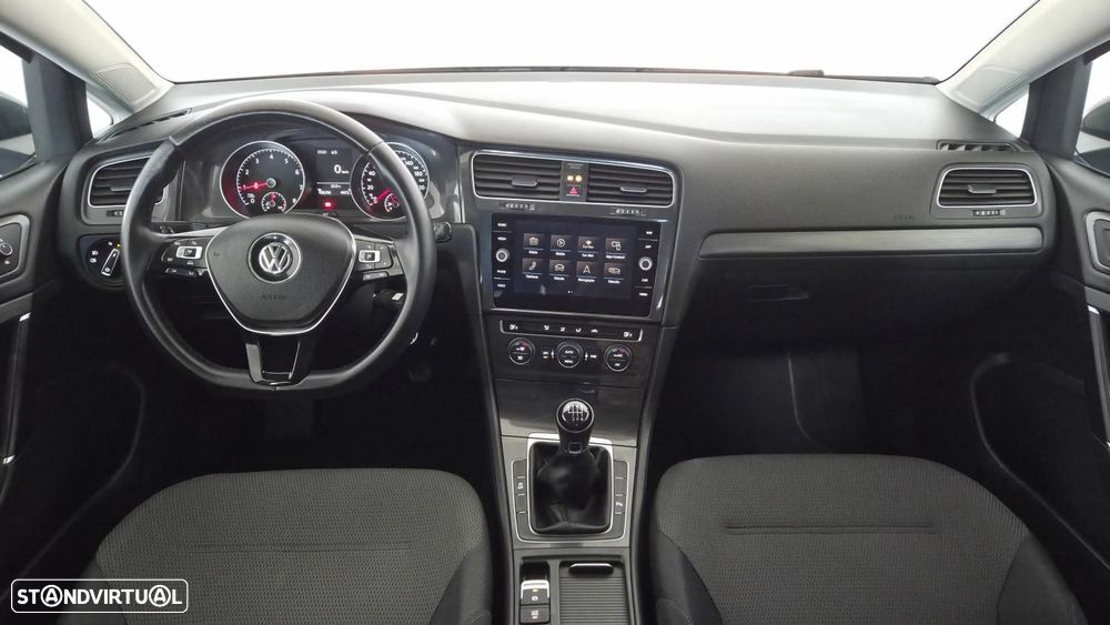 VW Golf 1.0 TSI Confortline - 10