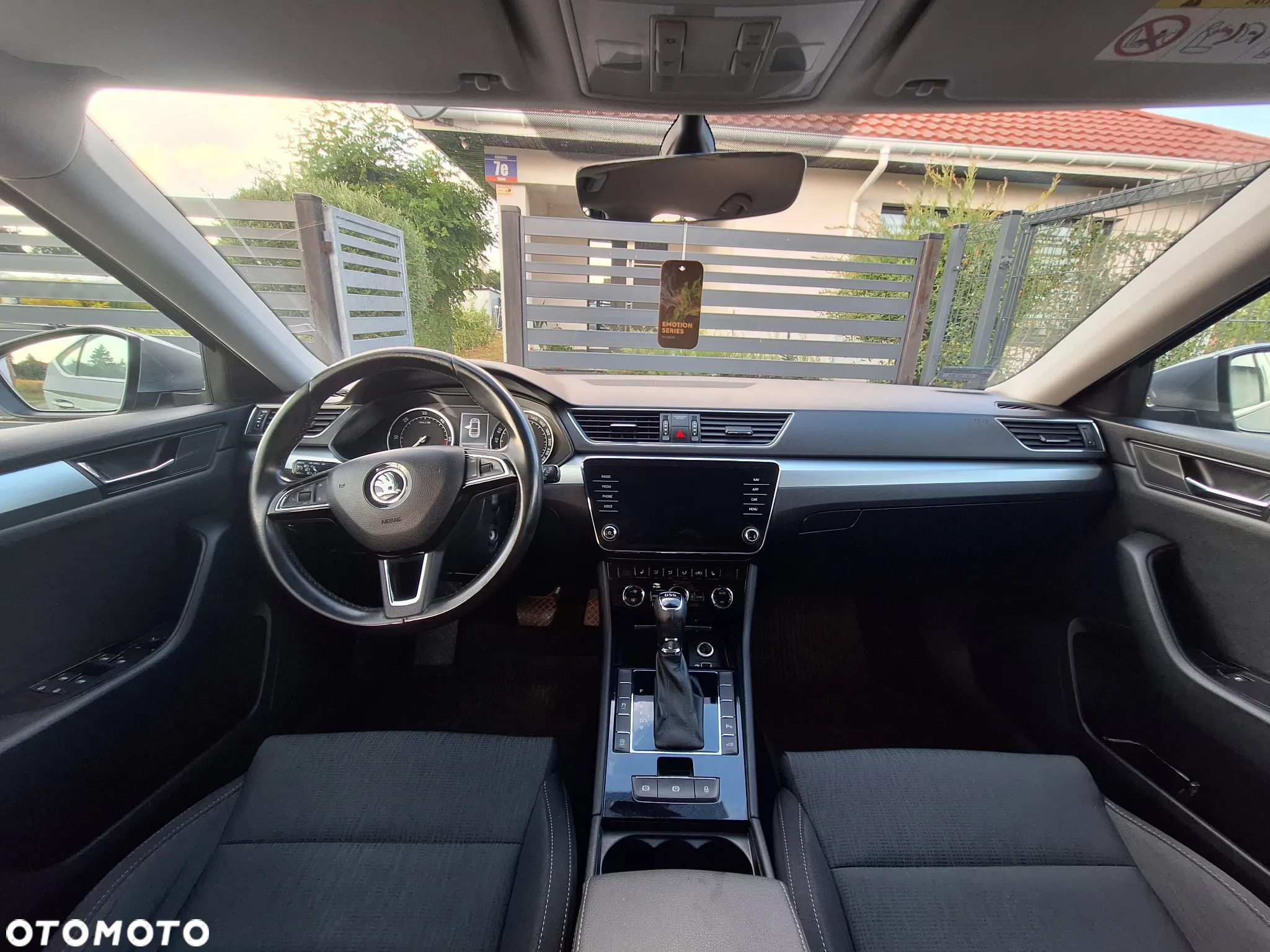 Skoda Superb 2.0 TDI SCR Ambition DSG - 6
