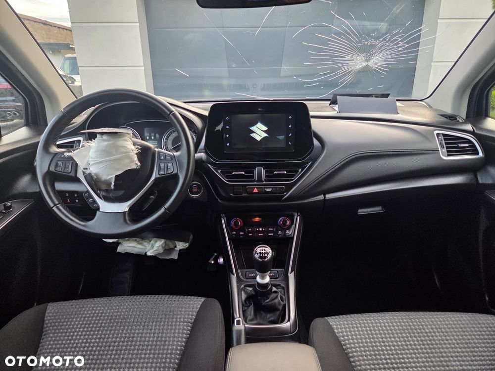 Suzuki SX4 S-Cross 1.4 SHVS Elegance - 13