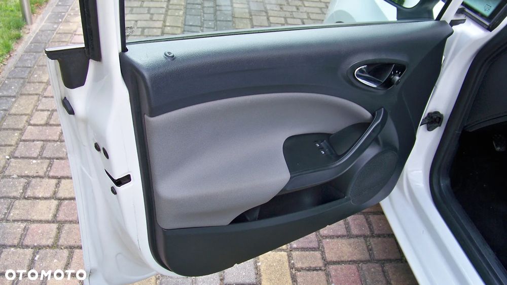Seat Ibiza 1.2 12V Style - 11