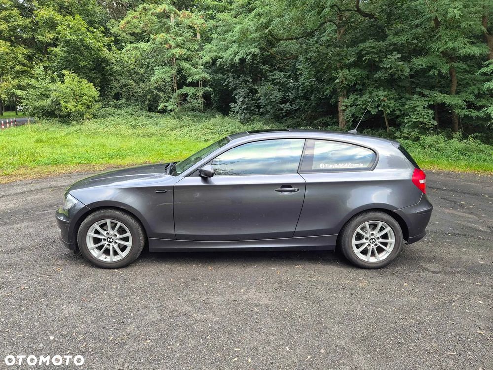 BMW Seria 1 116i - 4