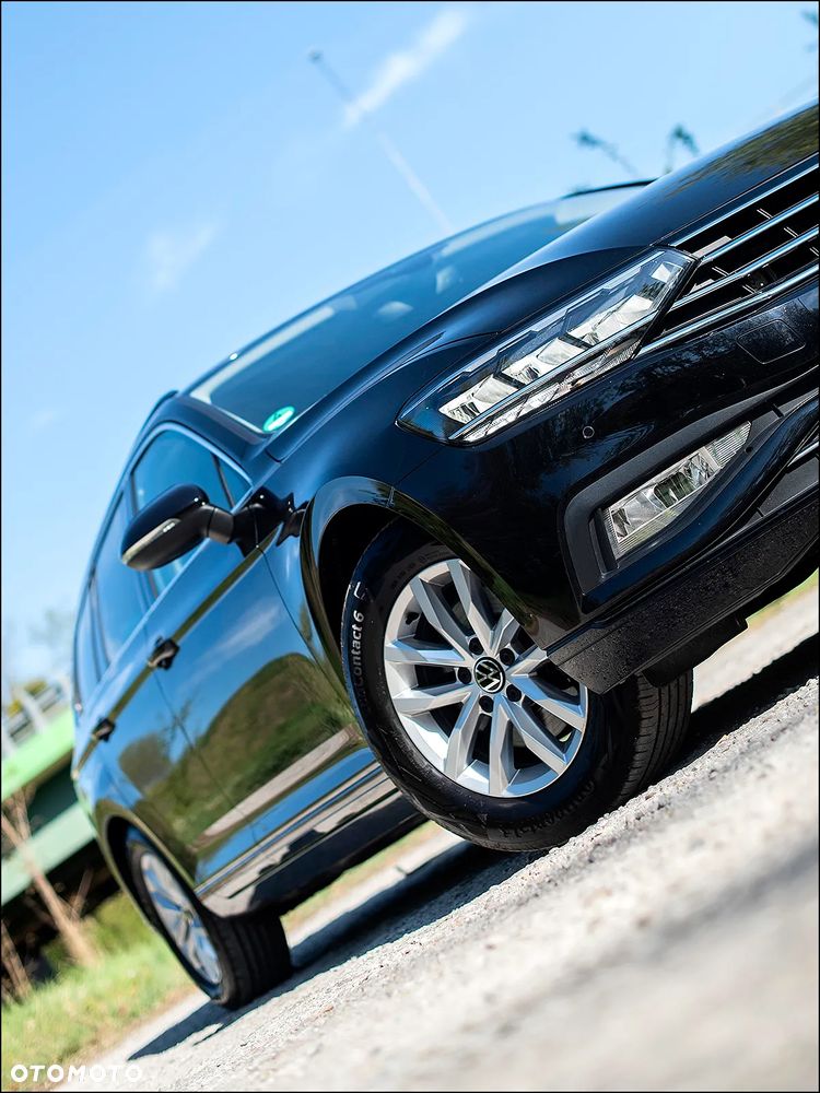 Volkswagen Passat - 14