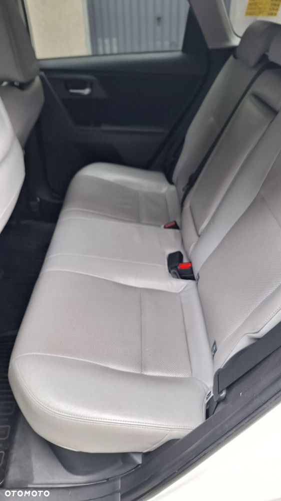 Toyota Auris - 9