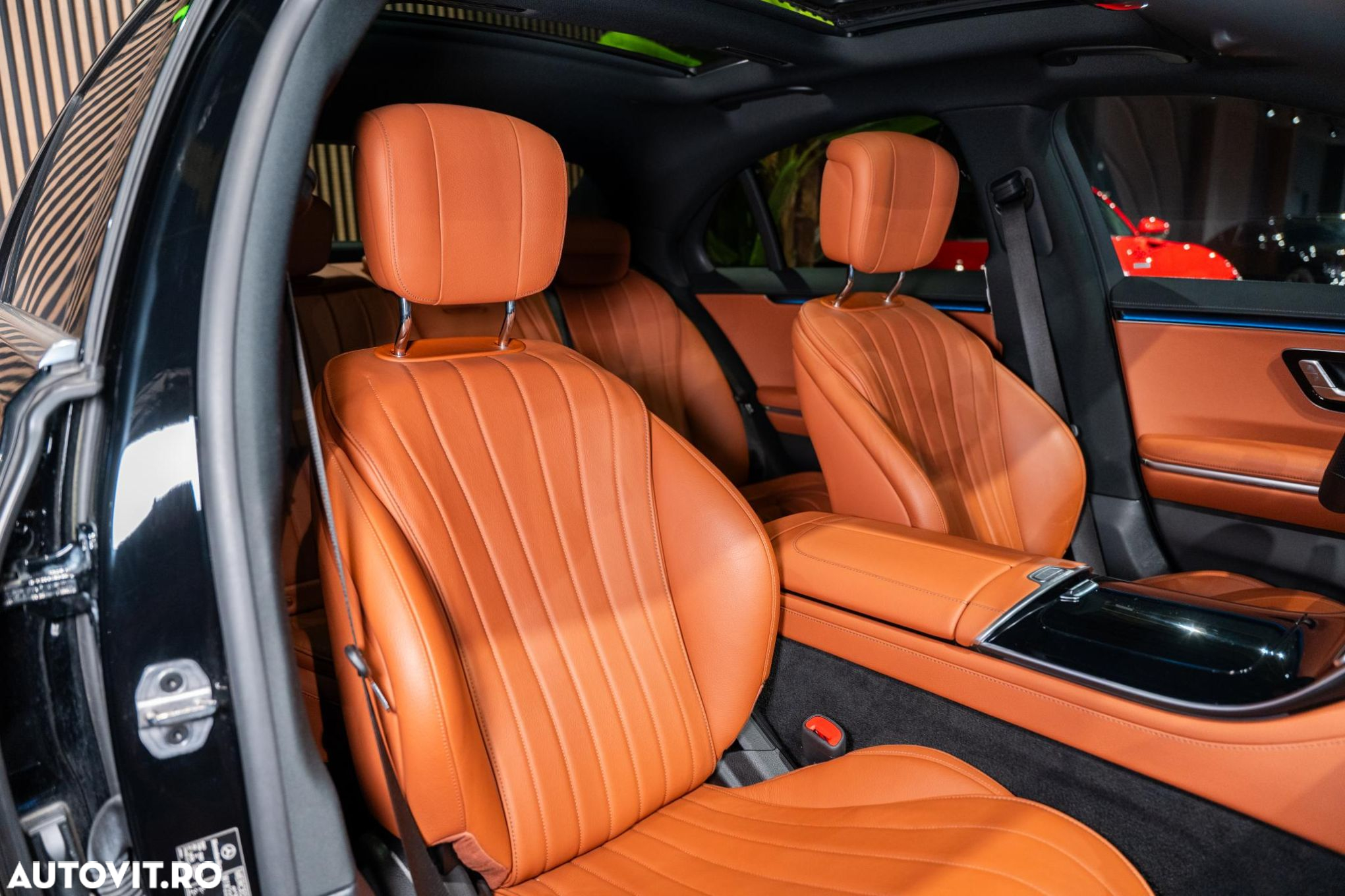 Mercedes-Benz S - 33