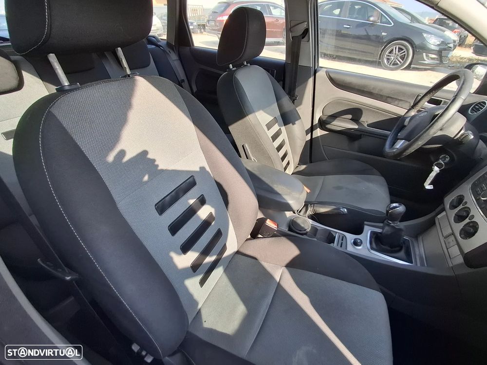 Ford Focus SW 1.6 TDCi ECOnetic - 10