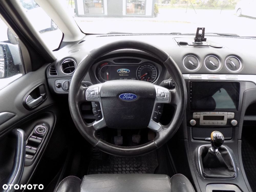 Ford S-Max - 6