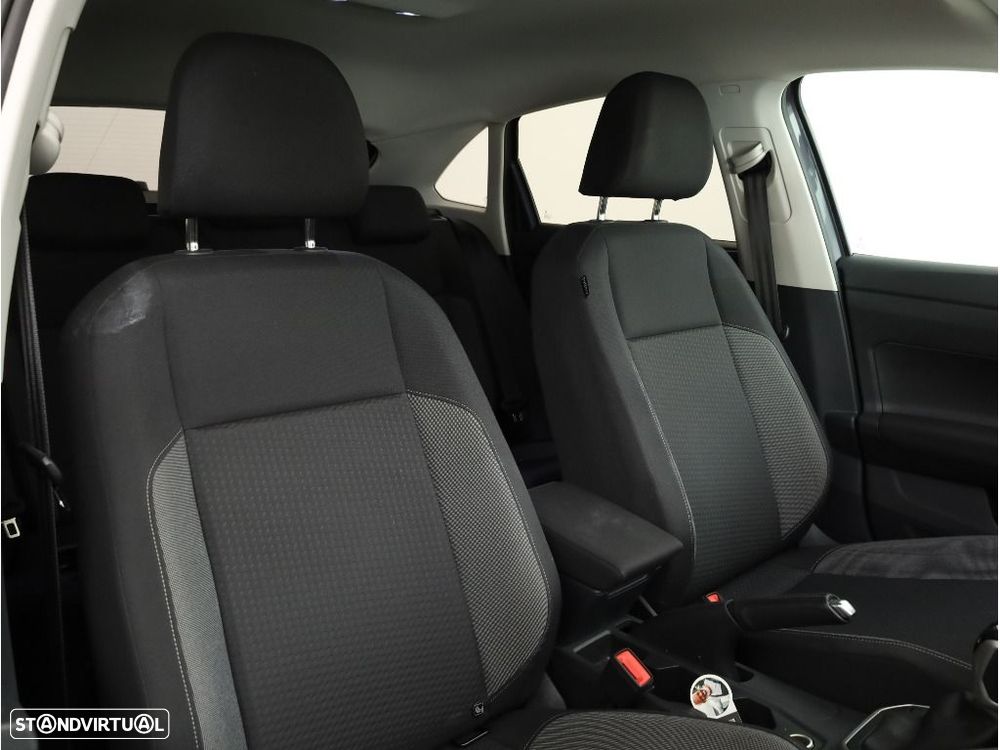 VW Taigo 1.0 TSI Urban DSG - 22