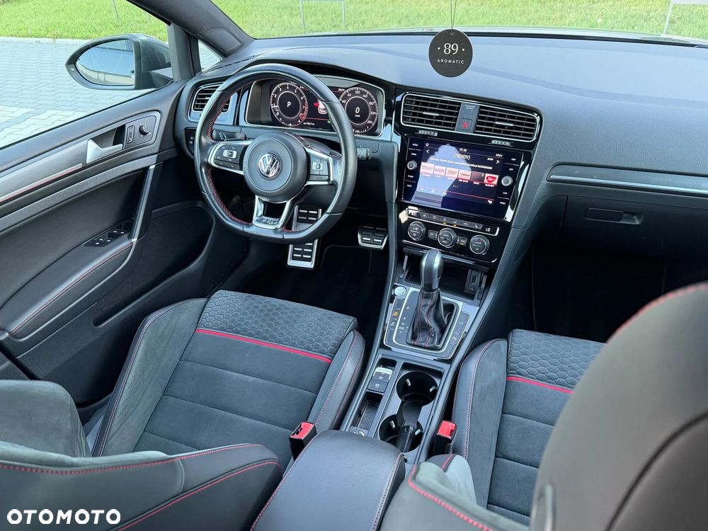 Volkswagen Golf GTI (BlueMotion Technology) DSG Performance - 23