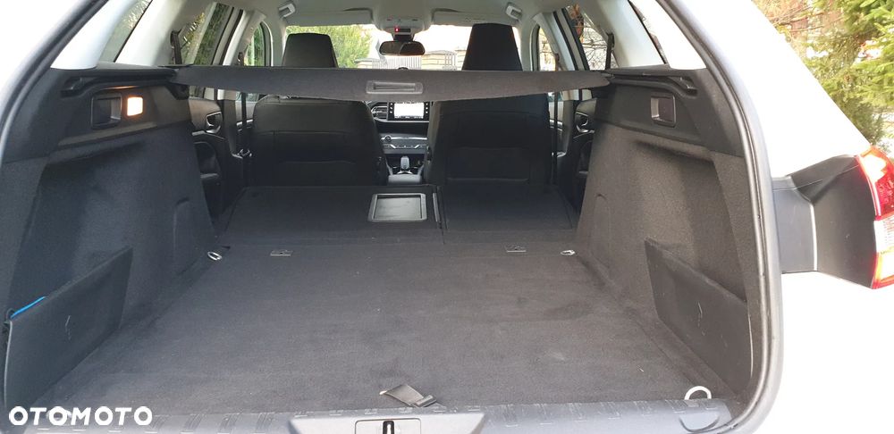 Peugeot 308 SW BlueHDi 130 EAT8 Stop & Start Tech Edition - 36