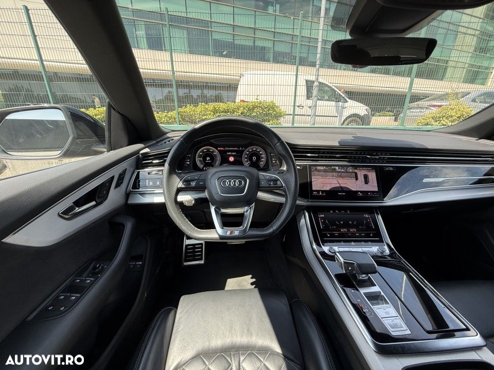 Audi Q8 - 23