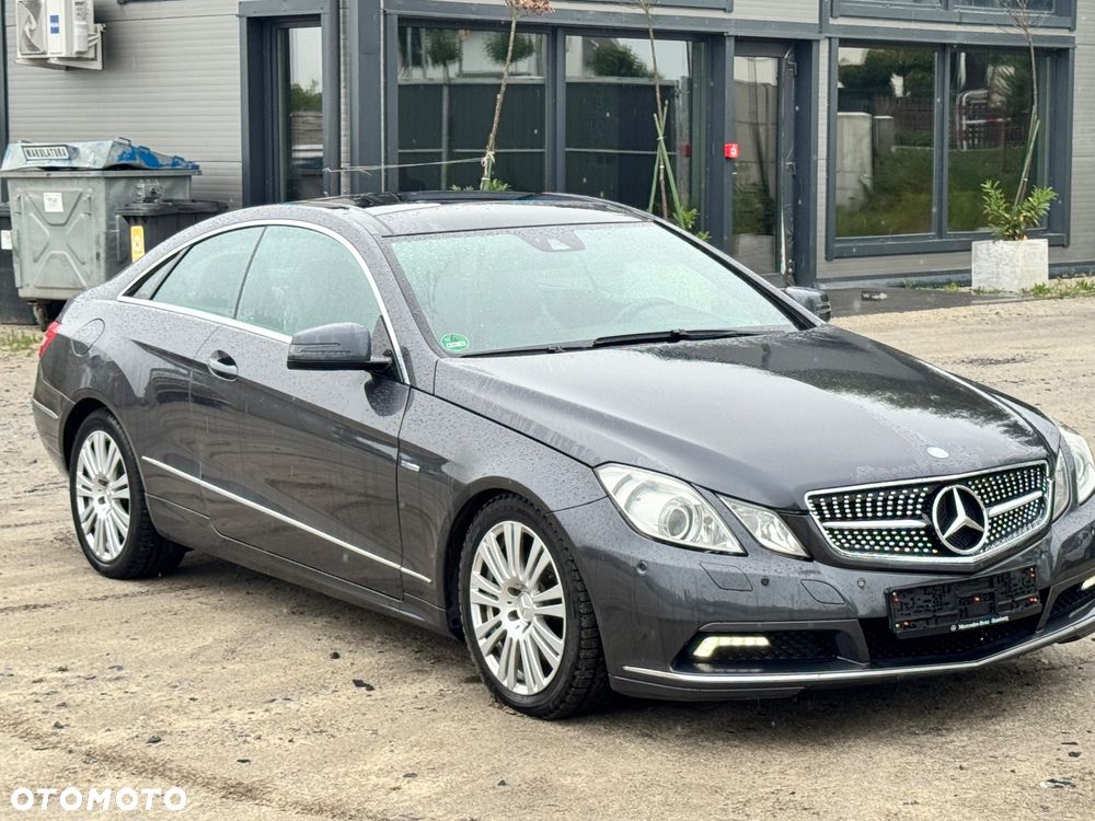 Mercedes-Benz Klasa E 350 CDI DPF BlueEFFICIENCY 7G-TRONIC Avantgarde - 1