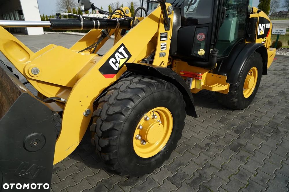 Caterpillar 906M / ŁADOWARKA KOŁOWA / 2019 ROK / ŁYŻKA SZCZĘKOWA / - 20