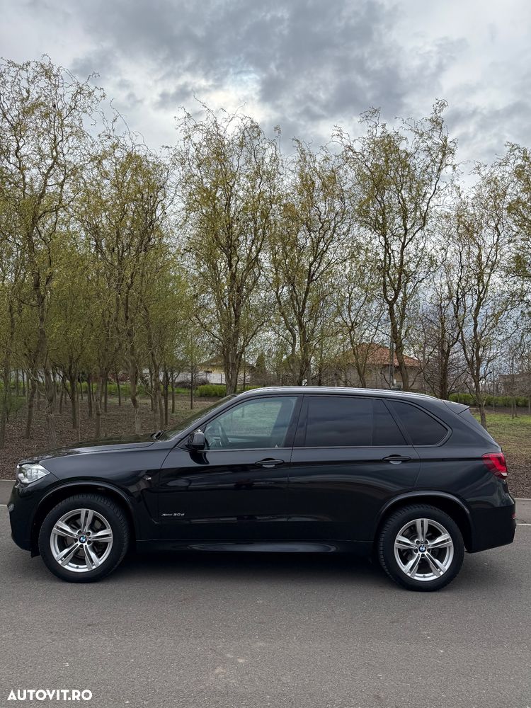 BMW X5 xDrive30d Sport-Aut. - 7