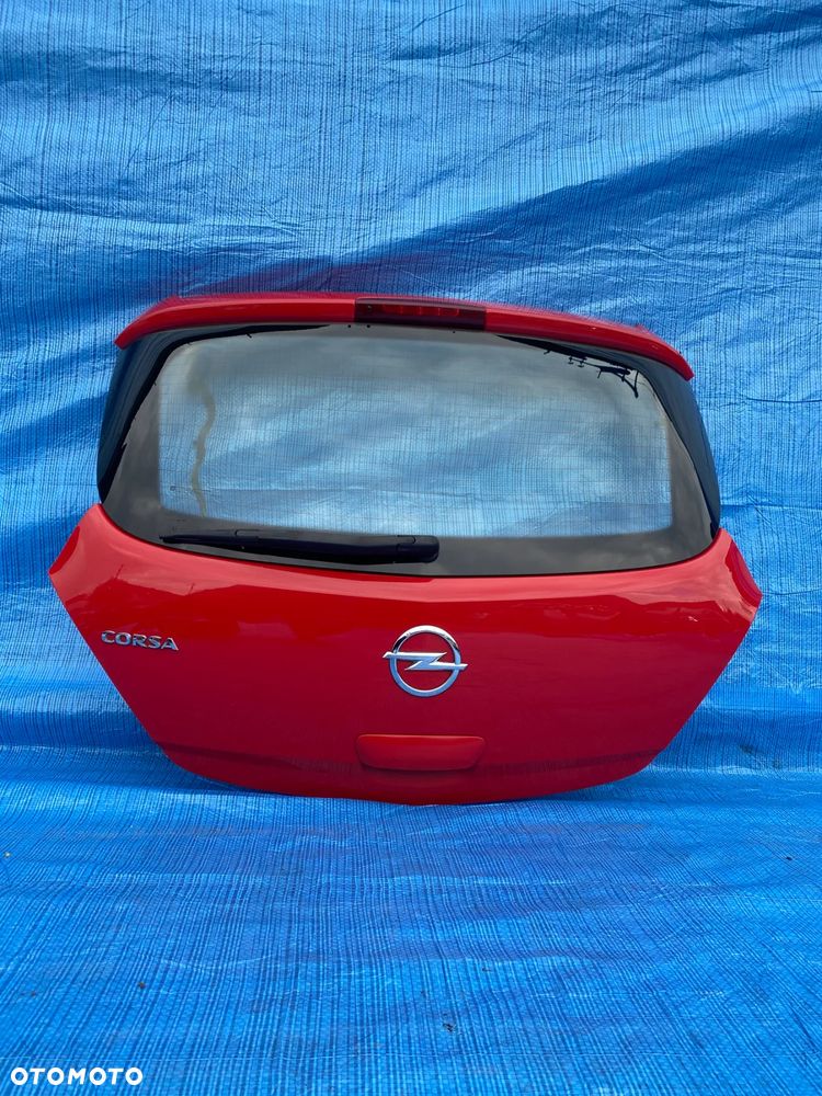 OPEL CORSA D 2006-2014 KLAPA BAGAŻNIKA KOMPLETNA CZERWONA EUROPA - 1