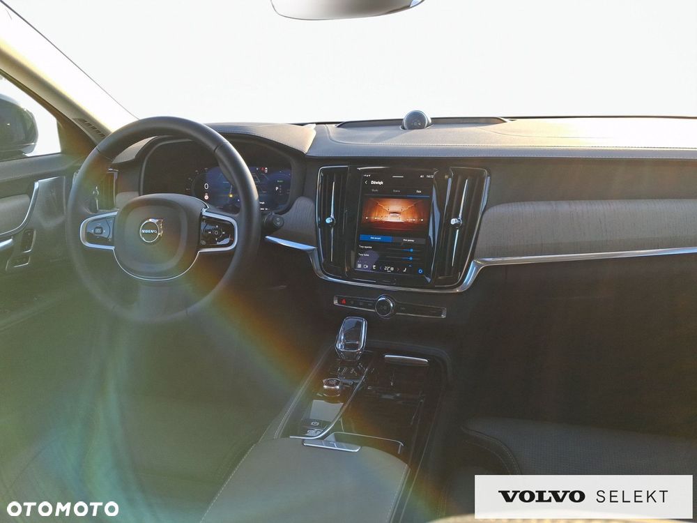Volvo V90 - 31