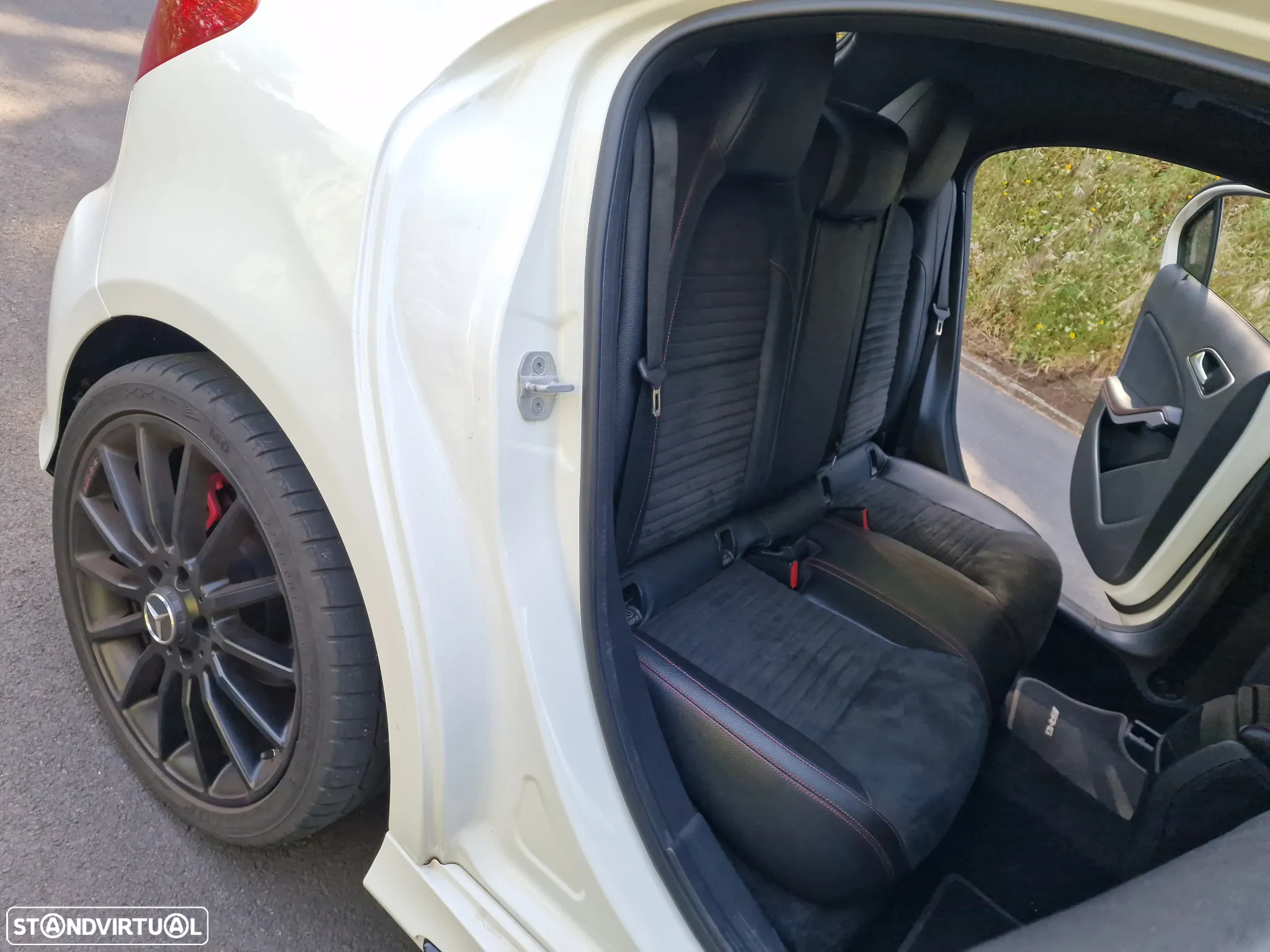 Mercedes-Benz A 180 CDi BE AMG Line - 50