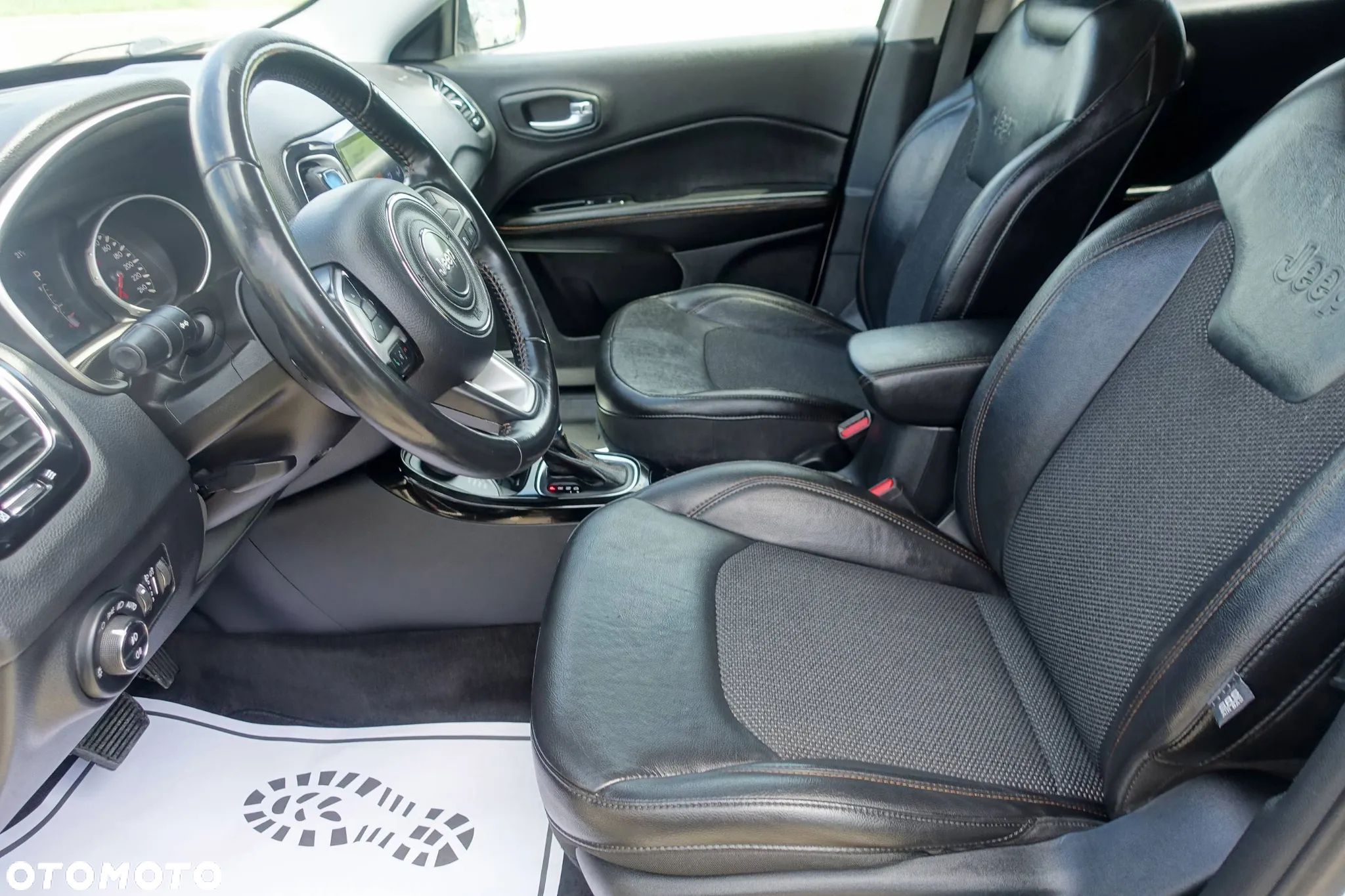 Jeep Compass 2.0 MJD Limited 4WD S&S - 10