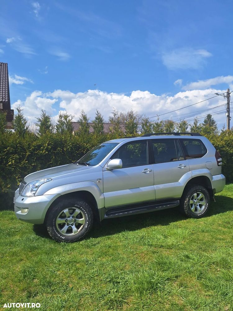 Toyota Land Cruiser - 6
