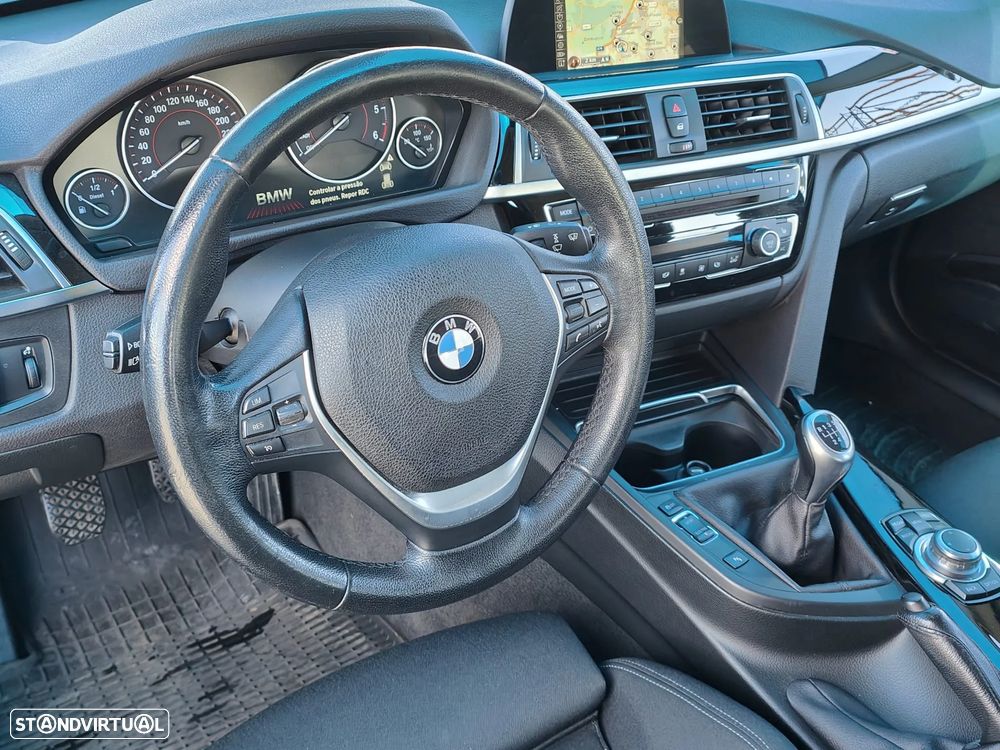 BMW 318 d Touring Sport Line - 14