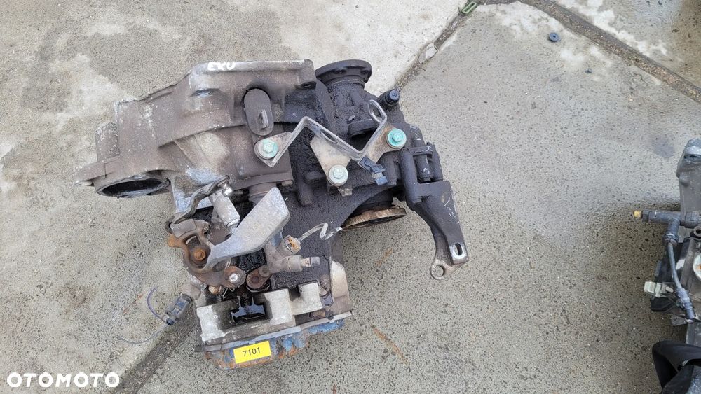 Skrzynia biegów VW Golf 4 IV Seat Toledo Cordoba Ibiza II 1,9 TDI EKU EBF - 2