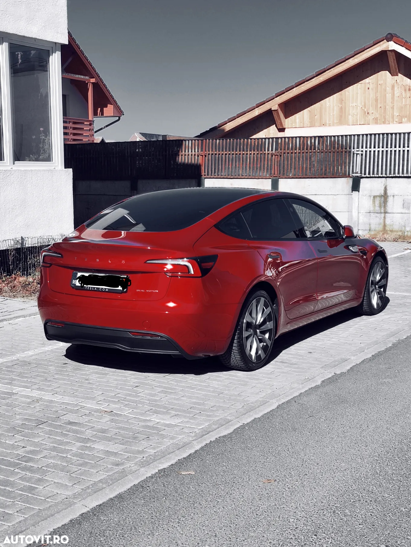 Tesla Model 3 - 7