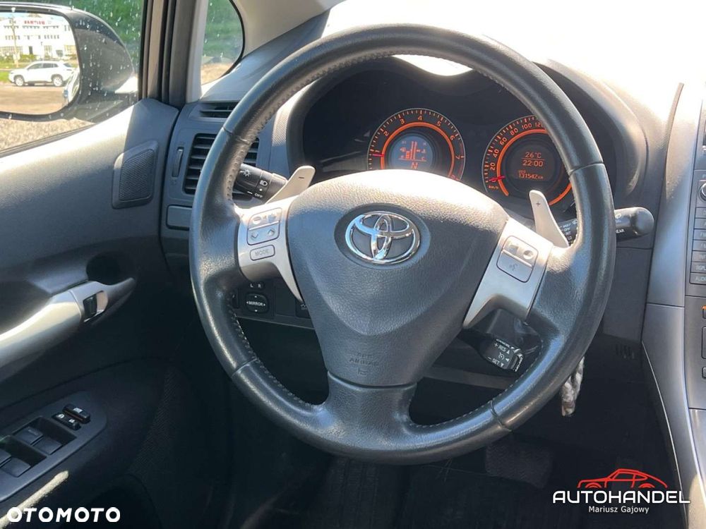 Toyota Auris - 8