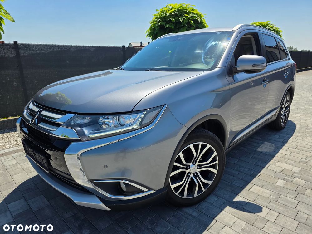 Mitsubishi Outlander 2.0 2WD CVT Diamant Edition+ - 12