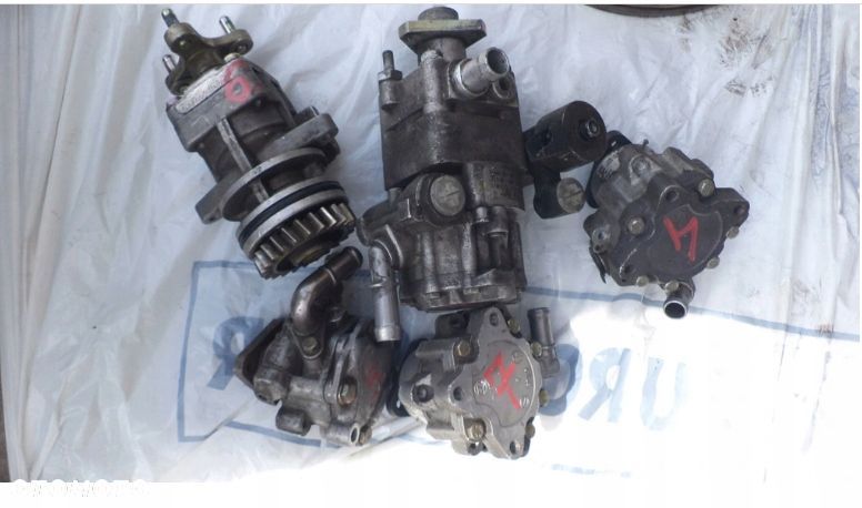 Pompa wspomagania  AUDI A8 D2 4D0145165AJ - 1