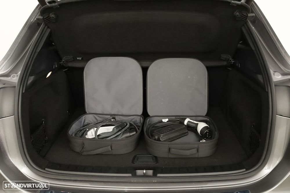 Mercedes-Benz EQA 250+ AMG Line - 24